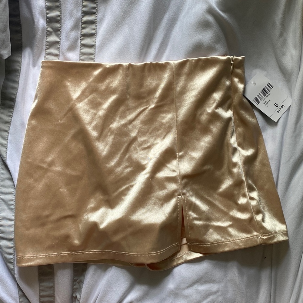 Forever 21 Skort in Champagne